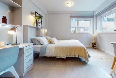 iQ Fenton House Student Halls, 51 Wellington Street, City Centre, Sheffield, S1 4HL - Image 1